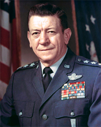الجنرال روبرت ارنست هويزر